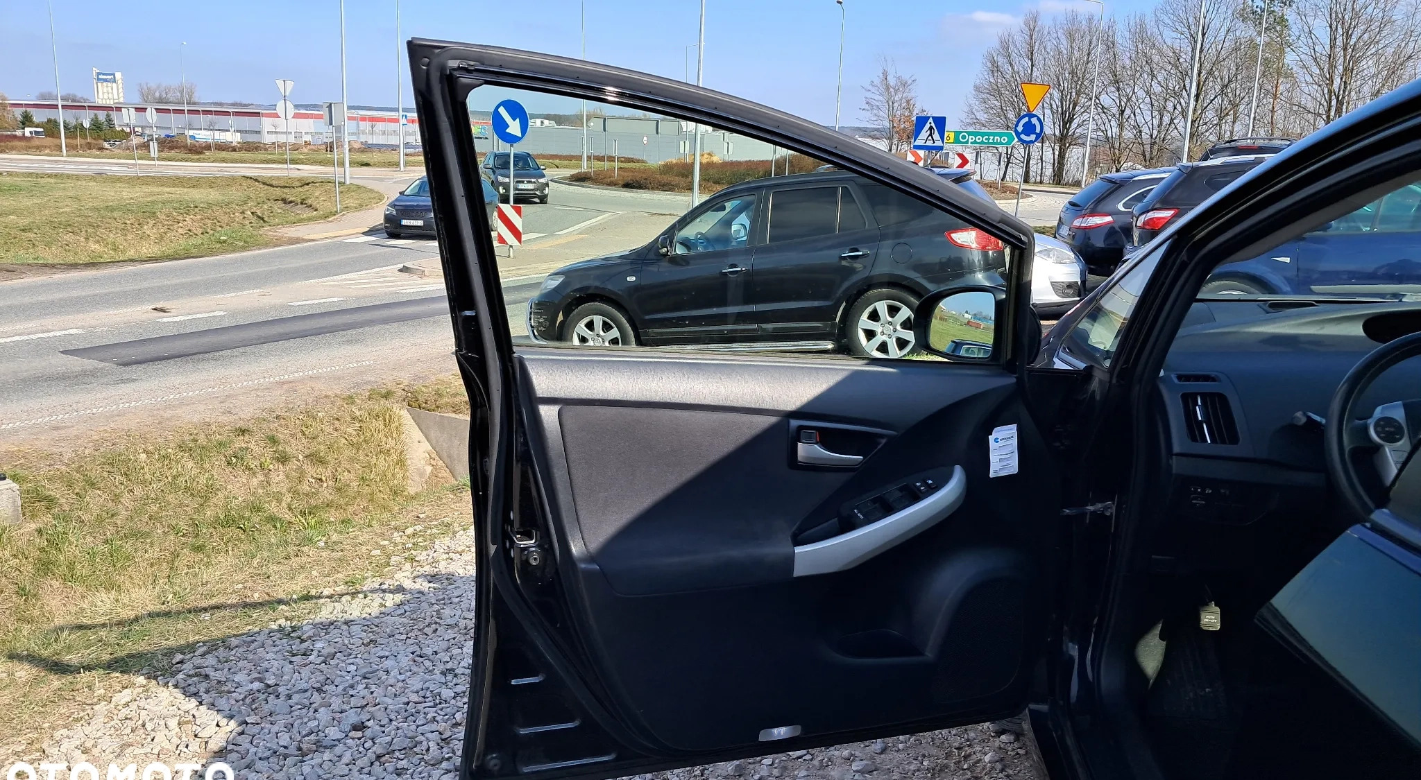 Toyota Prius cena 47900 przebieg: 271000, rok produkcji 2012 z Chocianów małe 92